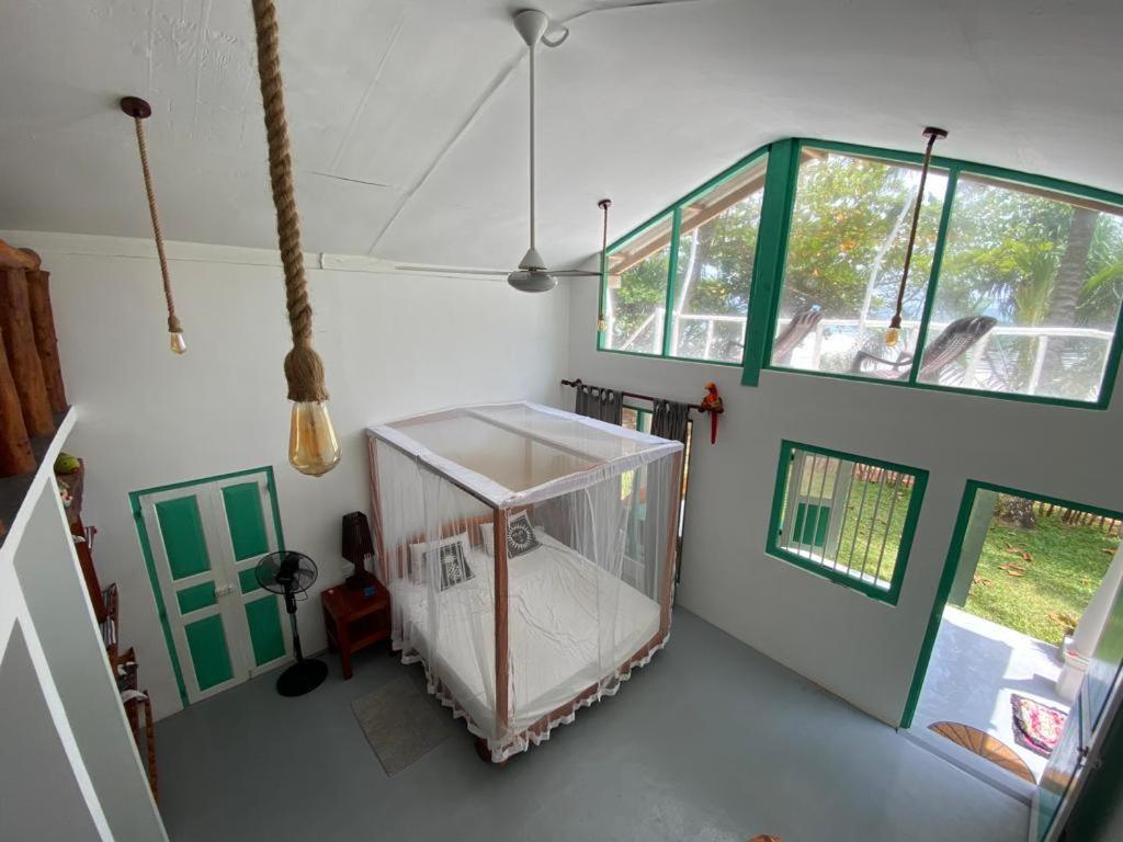 Beach House Kalukatiya - Family Villa, Seaview Room, Garden Room Dikwella Eksteriør billede