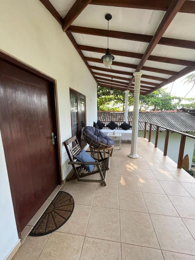Beach House Kalukatiya - Family Villa, Seaview Room, Garden Room Dikwella Eksteriør billede